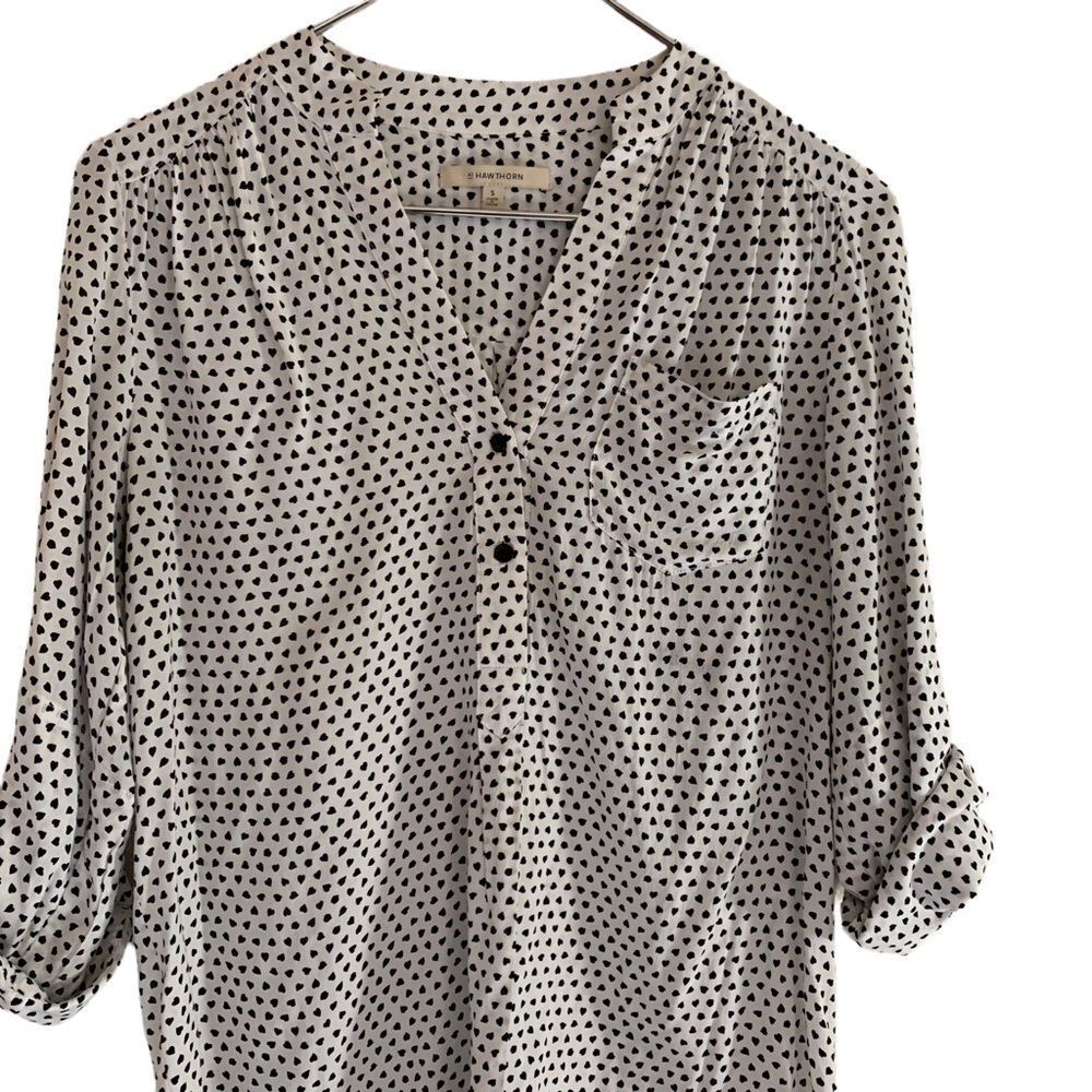 41 Hawthorne Mini Heart Tab Sleeve Blouse -‎ Small